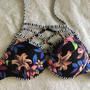 Cute Swimsuit Top